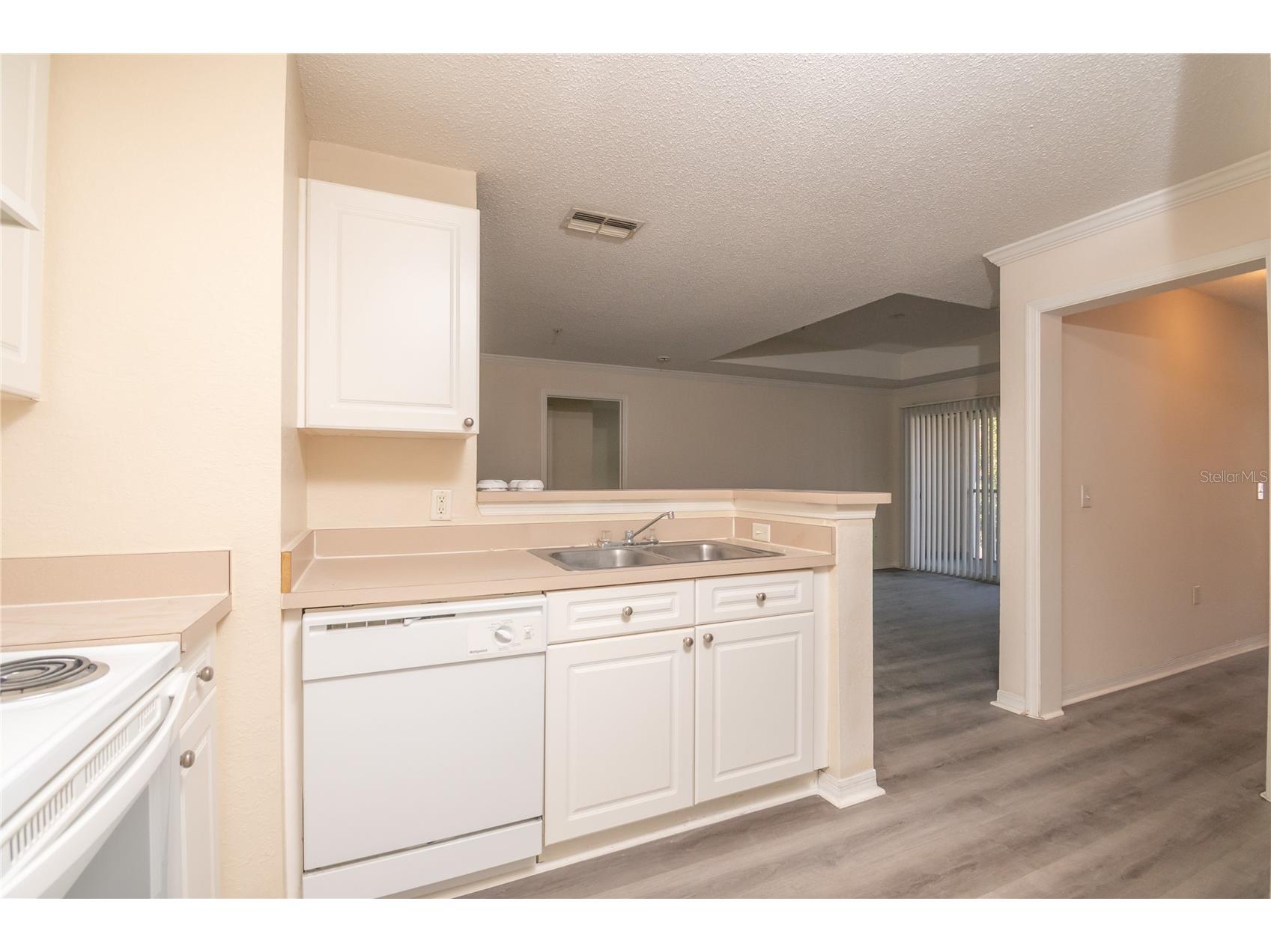 18001 Richmond Place Drive #834 Tampa FL 33647 C7522658 image7