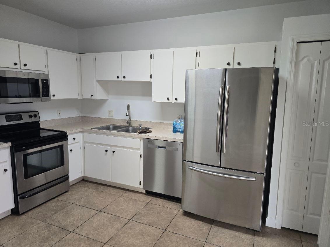 18002 Birdwater Drive Tampa FL 33647 TB8466129 image13