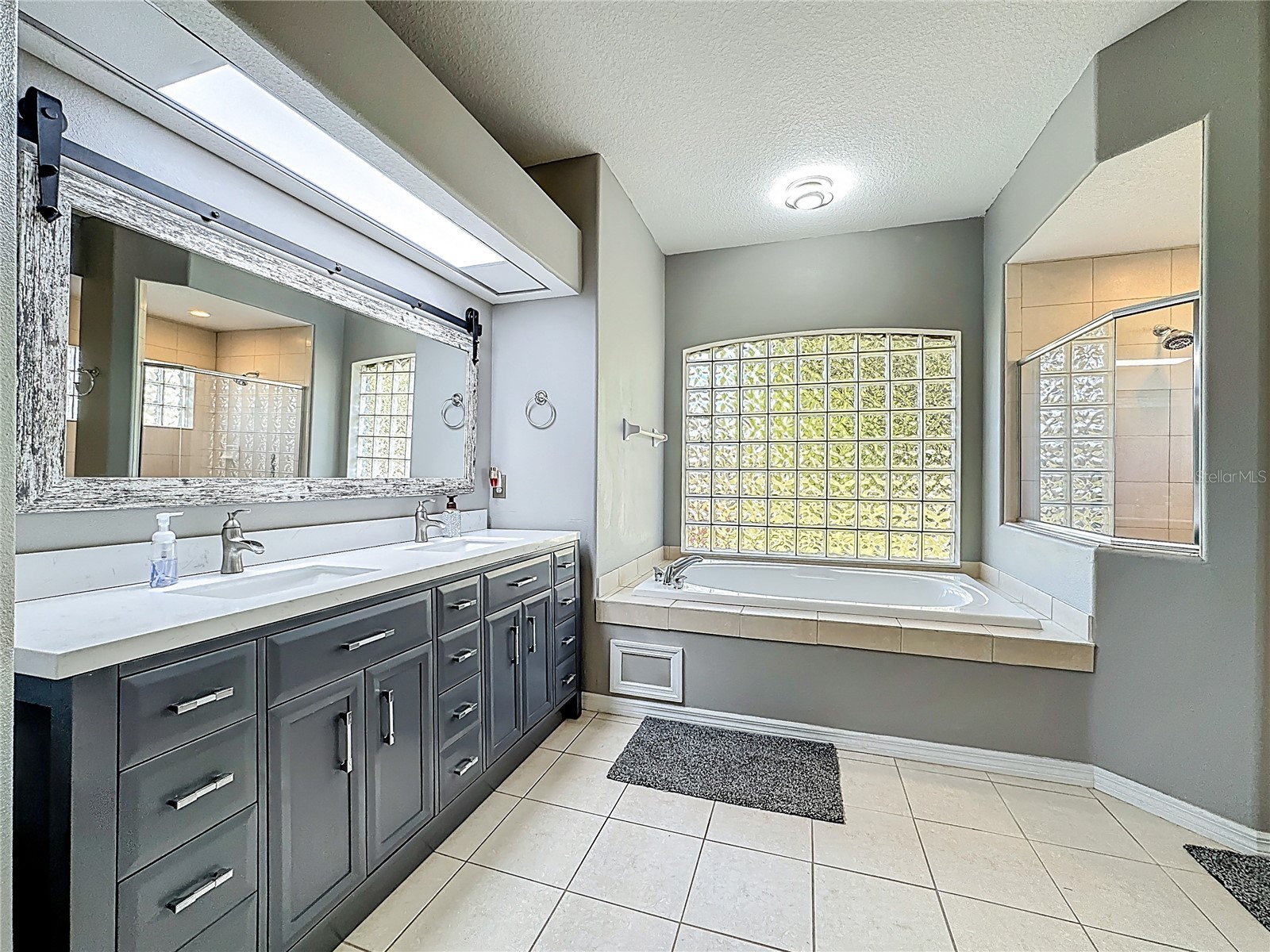 18002 Howling Wolf Run Parrish FL 34219 A4687201 image35