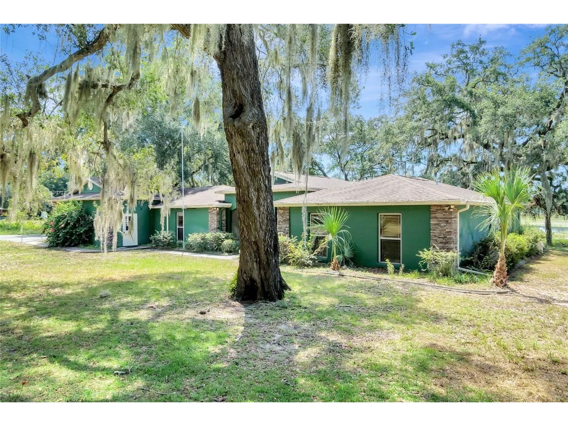 18002 SE Highway 42 Weirsdale FL 32195 G5072273 image1