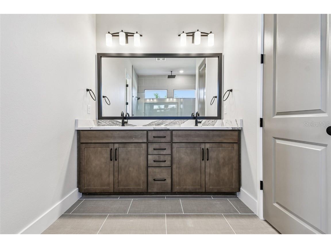 18003 Foxtail Loop Venice FL 34293 TB8421191 image17