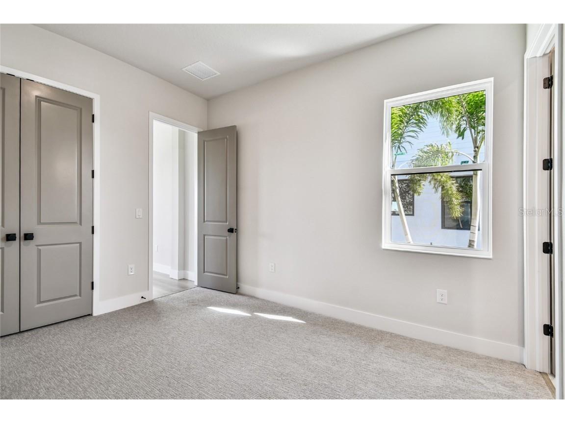 18003 Foxtail Loop Venice FL 34293 TB8421191 image32