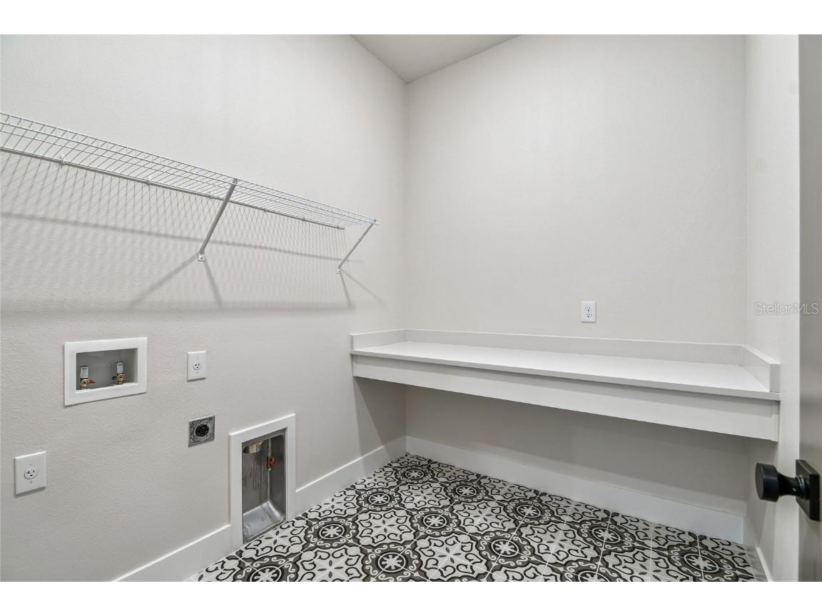 18003 Foxtail Loop Venice FL 34293 TB8421191 image34