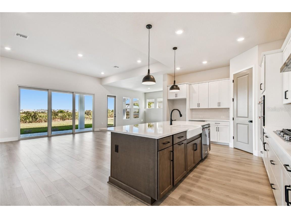 18003 Foxtail Loop Venice FL 34293 TB8421191 image4