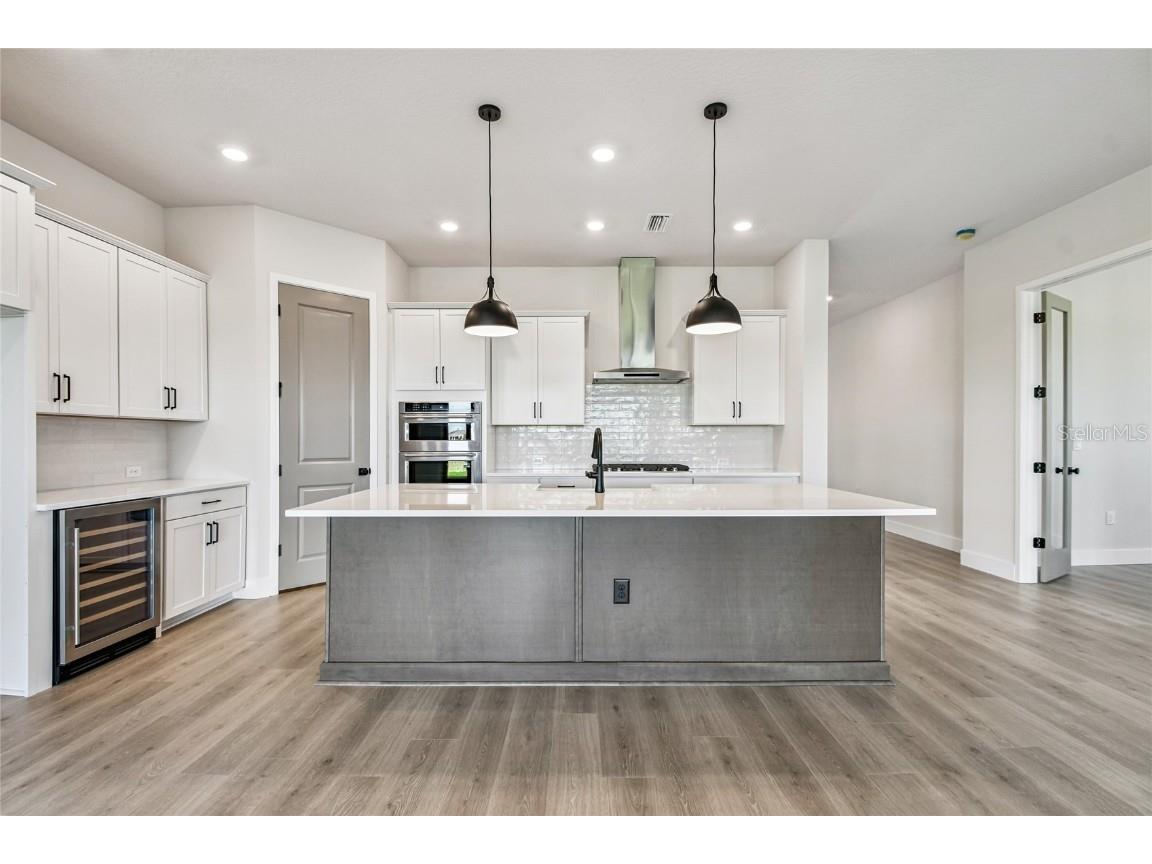 18003 Foxtail Loop Venice FL 34293 TB8421191 image5