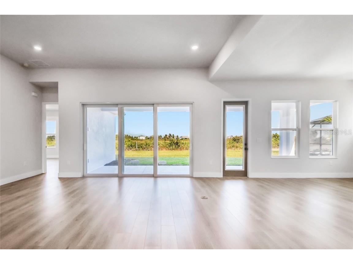 18003 Foxtail Loop Venice FL 34293 TB8421191 image9