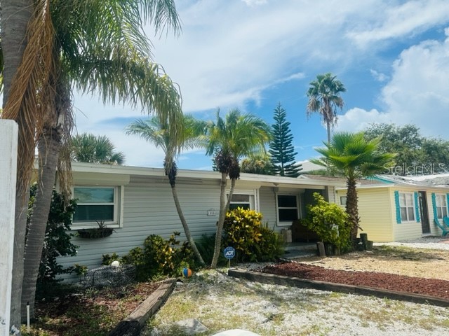 18004 1st Street E Redington Shores FL 33708 T3467202 image1