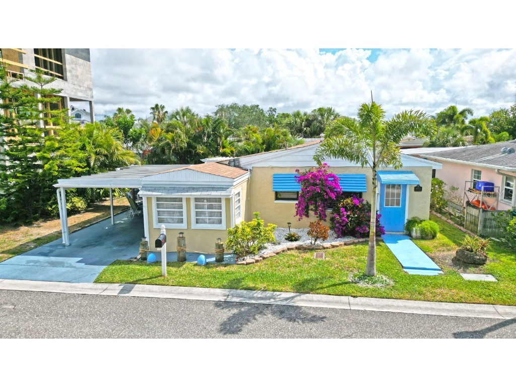 18005 3rd Street E Redington Shores FL 33708 U8198214 image1