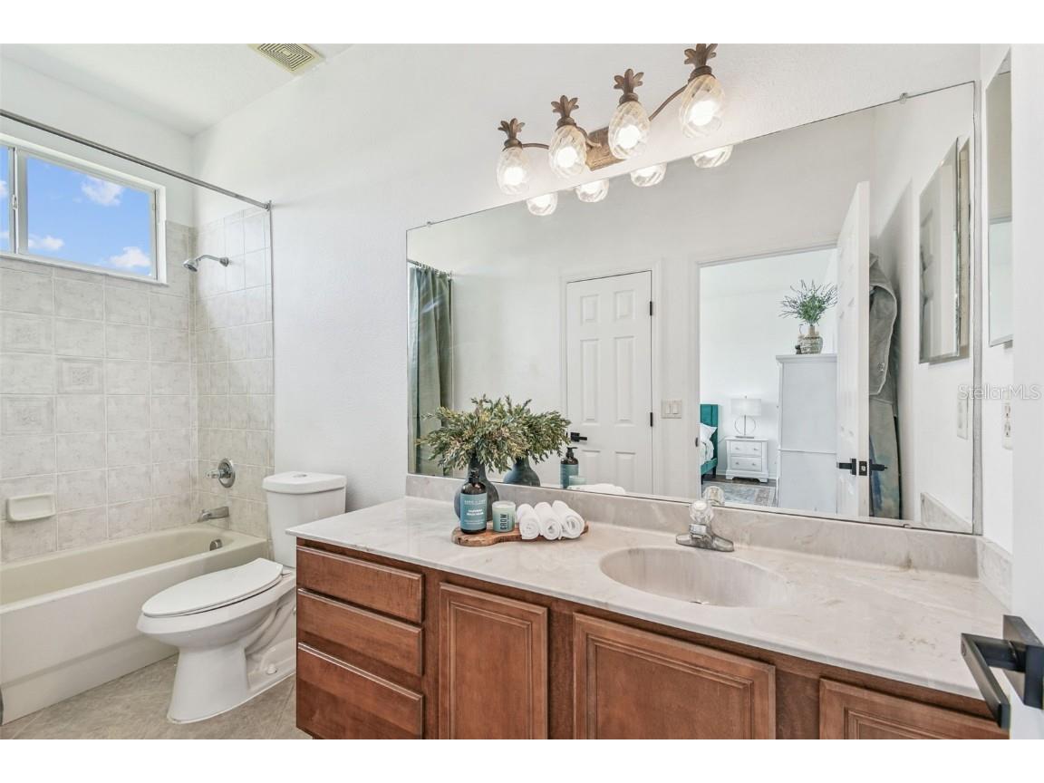 18005 Malakai Isle Drive Tampa FL 33647 - CORY LAKE TB8420628 image47