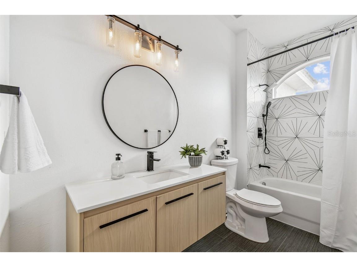 18005 Malakai Isle Drive Tampa FL 33647 - CORY LAKE TB8420628 image53