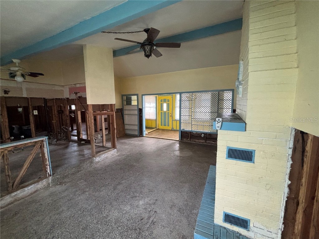 18006 4th Street E Redington Shores FL 33708 TB8339051 image19