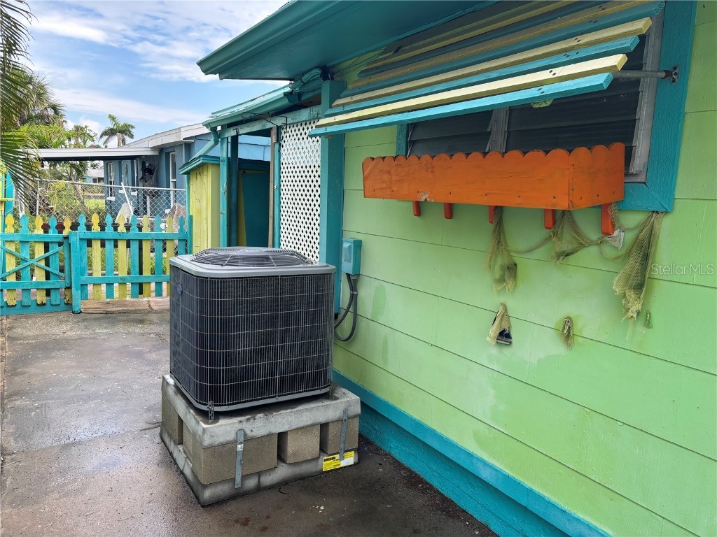 18006 4th Street E Redington Shores FL 33708 TB8339051 image8