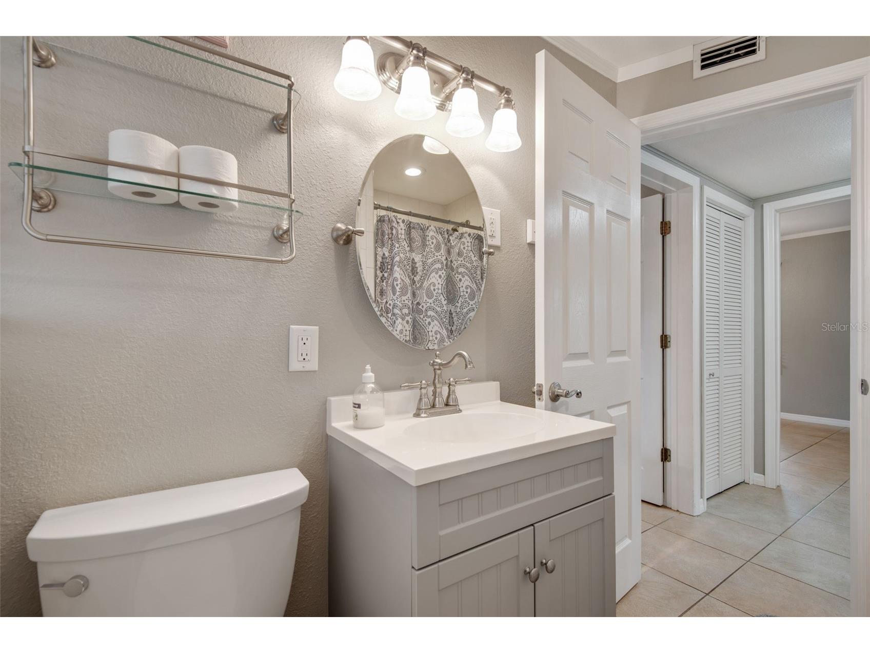 18007 Gulf Boulevard #1 Redington Shores FL 33708 TB8480508 image8