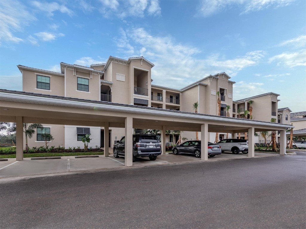 18008 Gawthrop Drive #101 Lakewood Ranch FL 34211 A4527057 image1