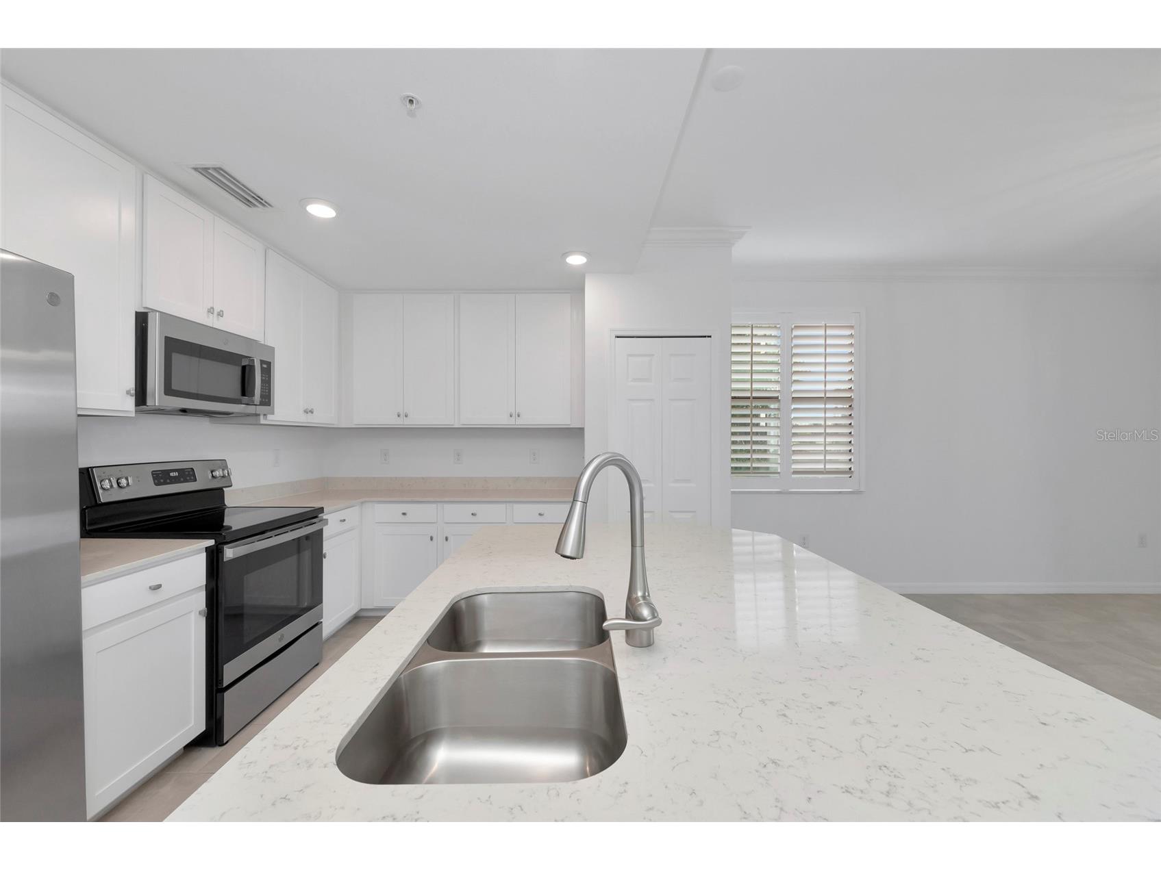 18008 Gawthrop Drive #101 Lakewood Ranch FL 34211 A4691538 image14