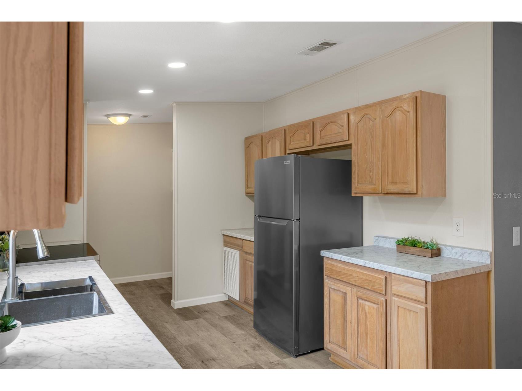 18008 Greensboro Street Spring Hill FL 34610 W7881386 image23