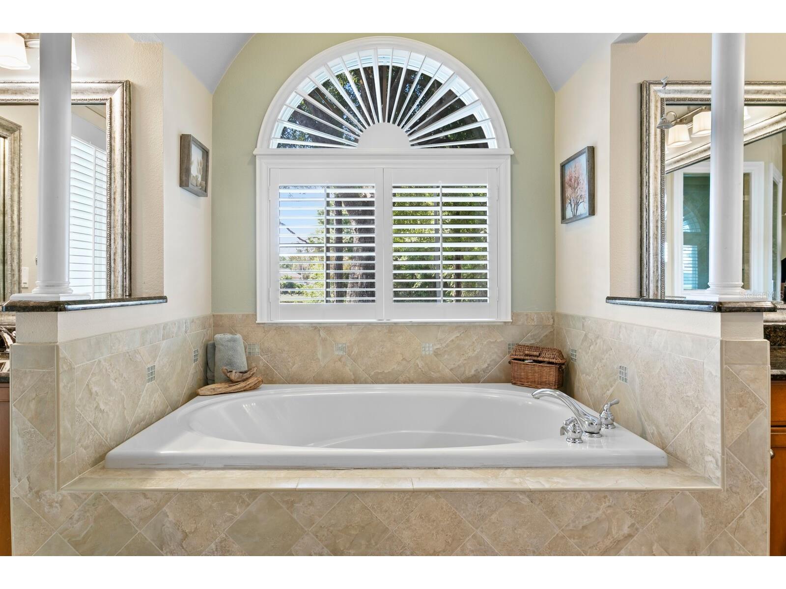18008 Pinnacle Court Tampa FL 33647 TB8487975 image33