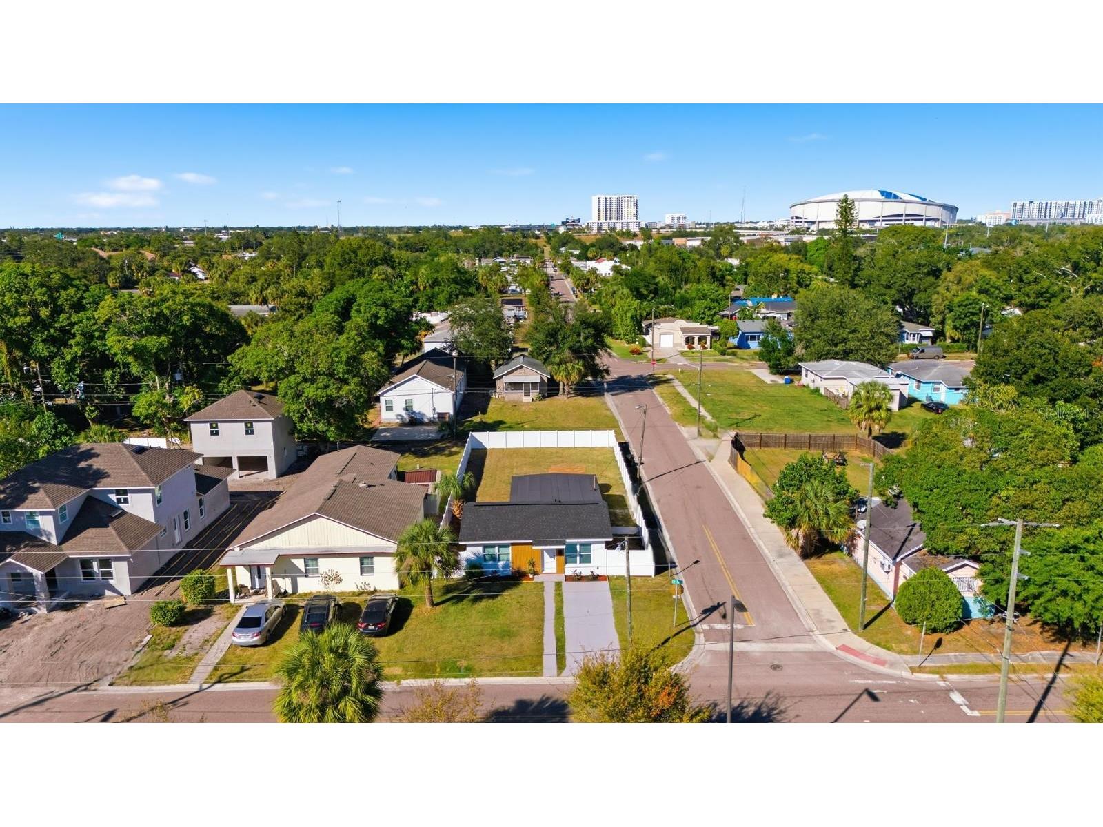 1801 13th Avenue S Saint Petersburg FL 33712 TB8475768 image1