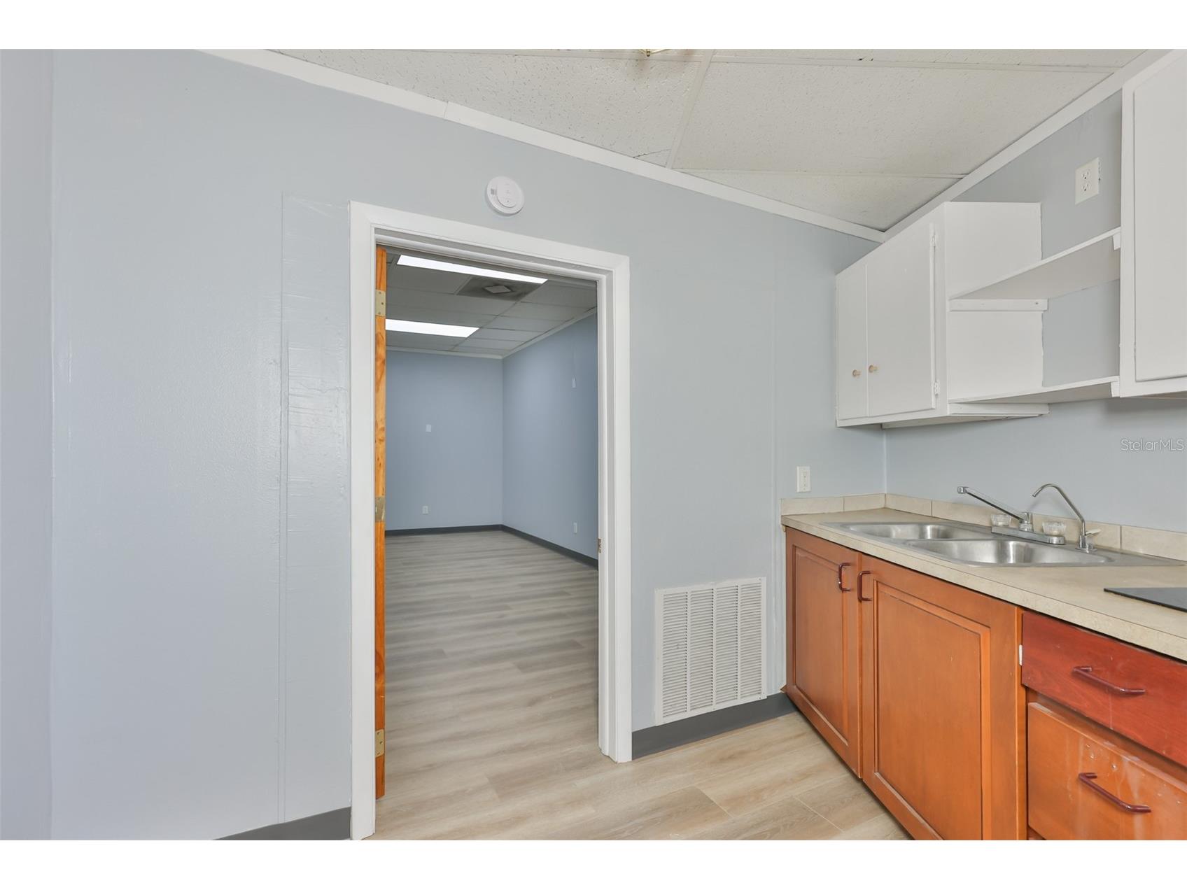 1801 28th Street N Saint Petersburg FL 33713 W7885573 image13