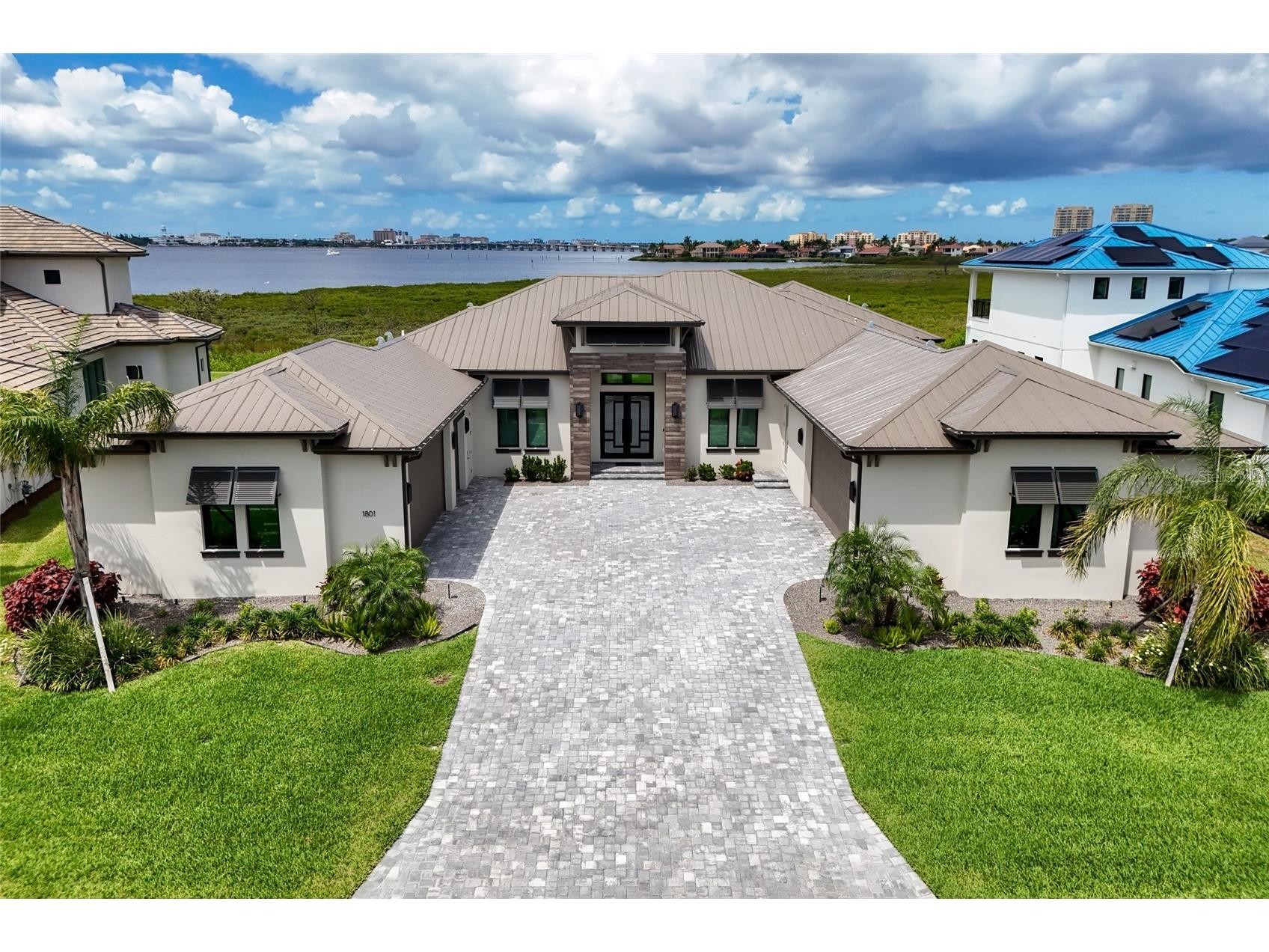 1801 4th Street E Palmetto FL 34221 - MANATEE RIVER A4693522 image1