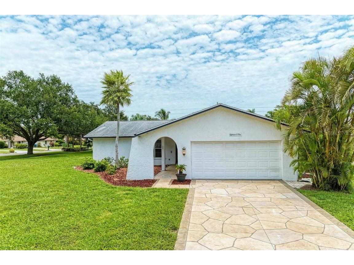 1801 73rd St W Bradenton FL 34209 A4574452 image1