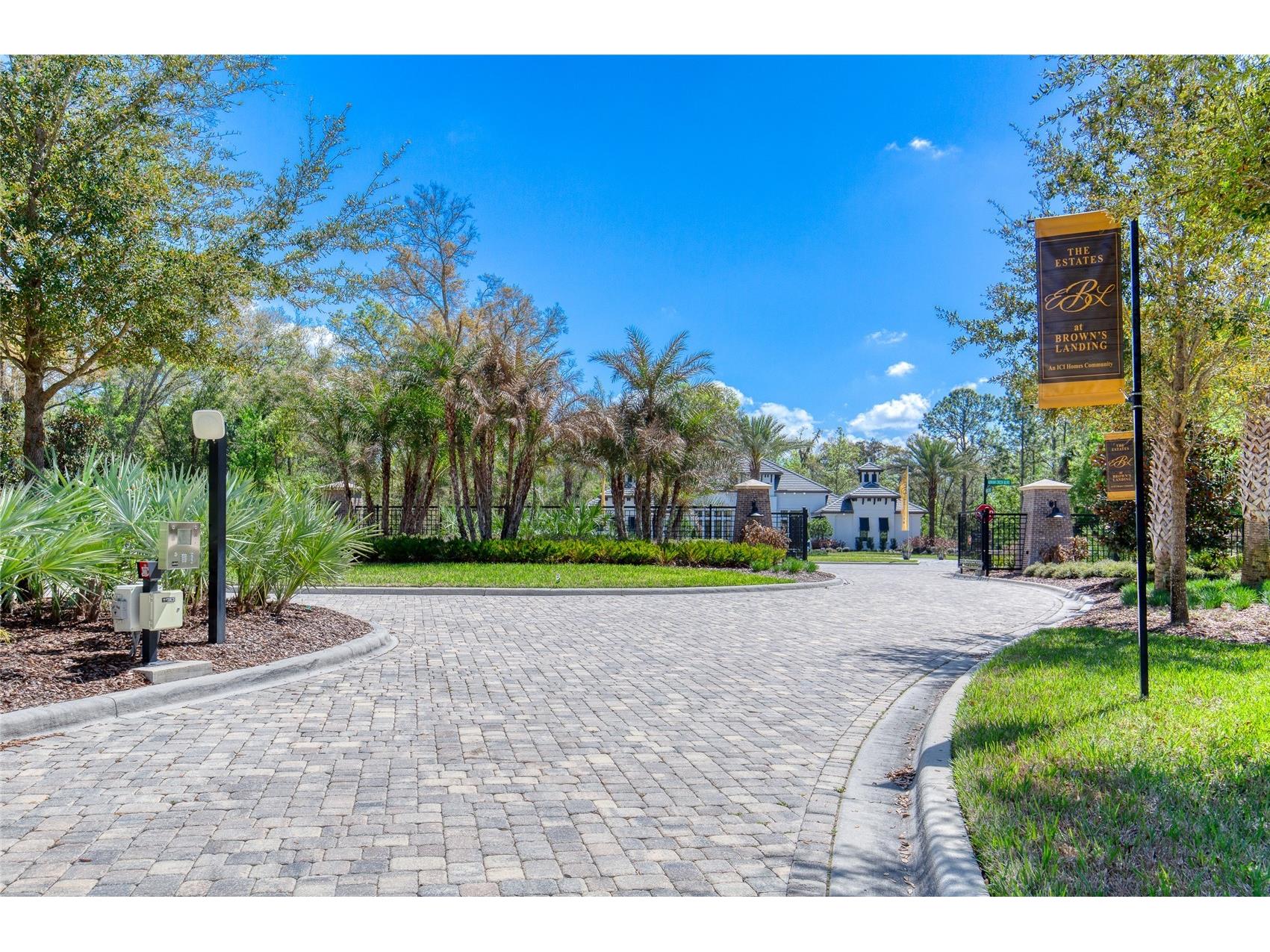 1801 Adrian Creek Boulevard Port Orange FL 32128 - Spruce Creek V4948128 image3