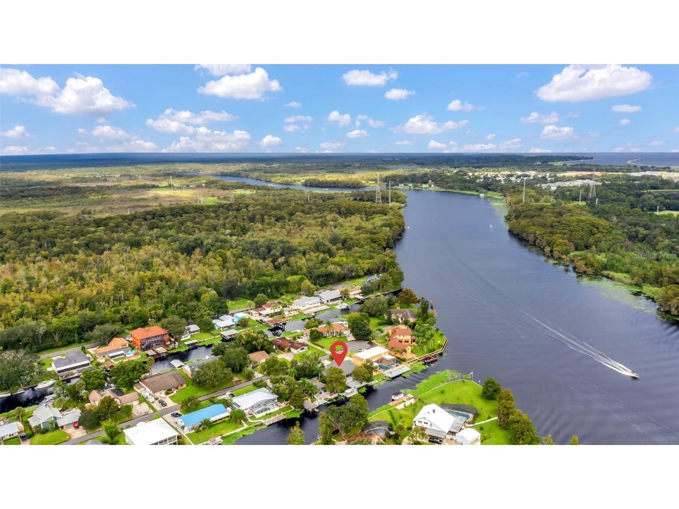 1801 Beacon Drive Sanford FL 32771 - ST JOHNS RIVER O6102893 image1