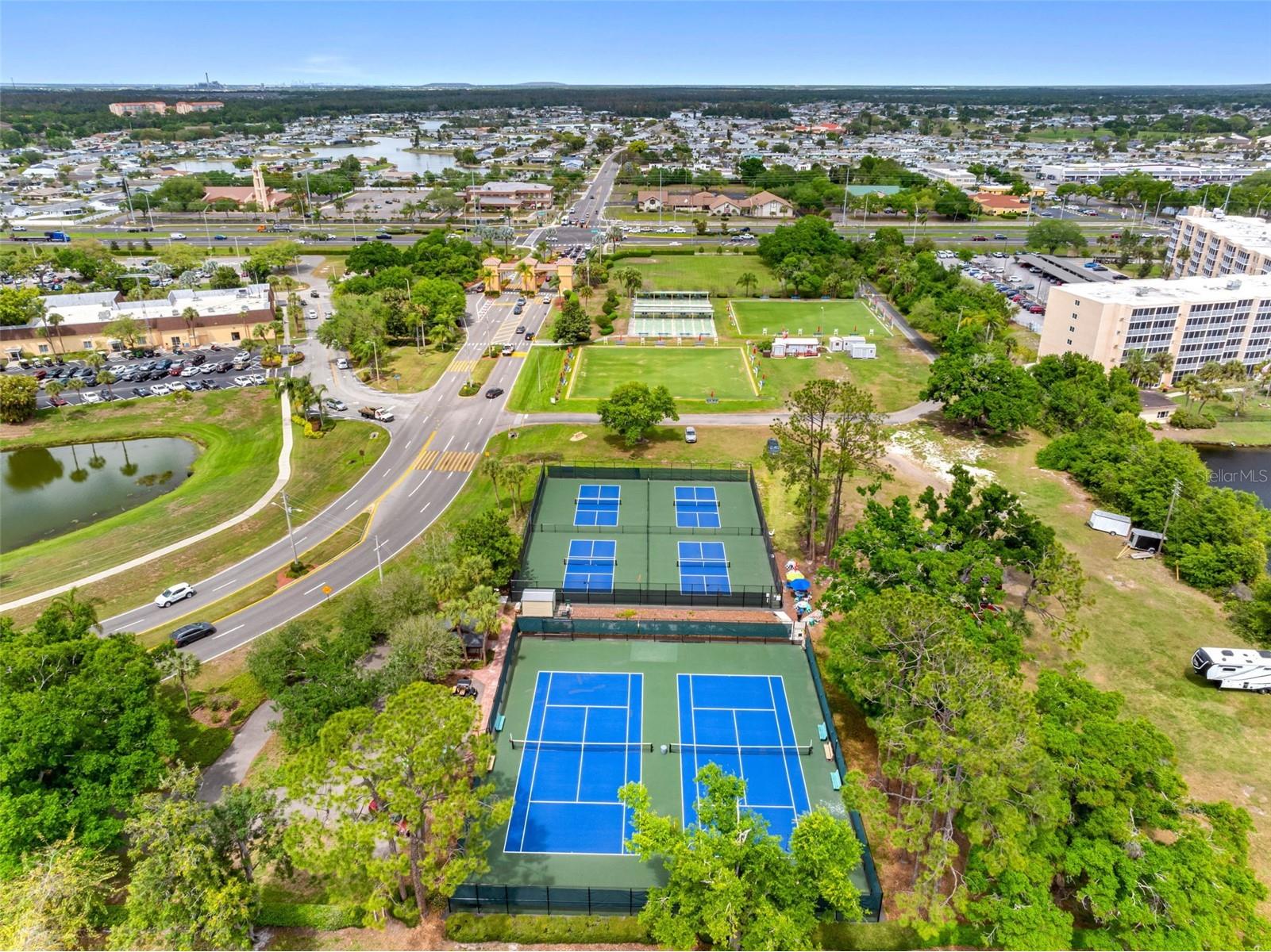 1801 Bedford Lane #33 Sun City Center FL 33573 TB8493311 image25