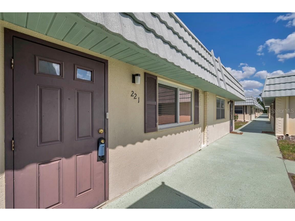 1801 Bedford Terrace #221 Sun City Center FL 33573 TB8364156 image2