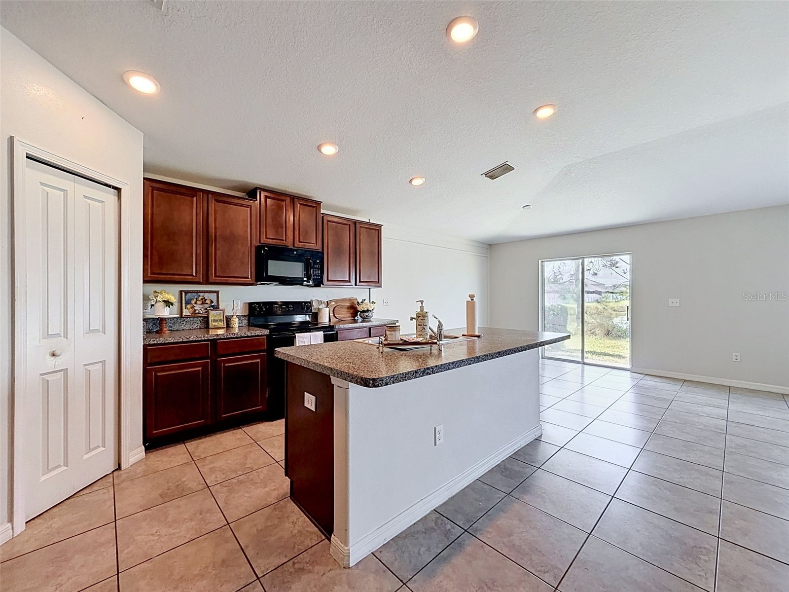 1801 Broad Winged Hawk Drive Ruskin FL 33570 W7885753 image16