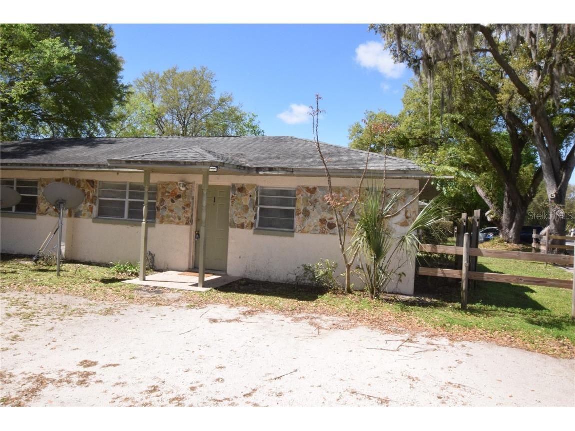 1801 Center Street #2 Leesburg FL 34748 O6143876 image1