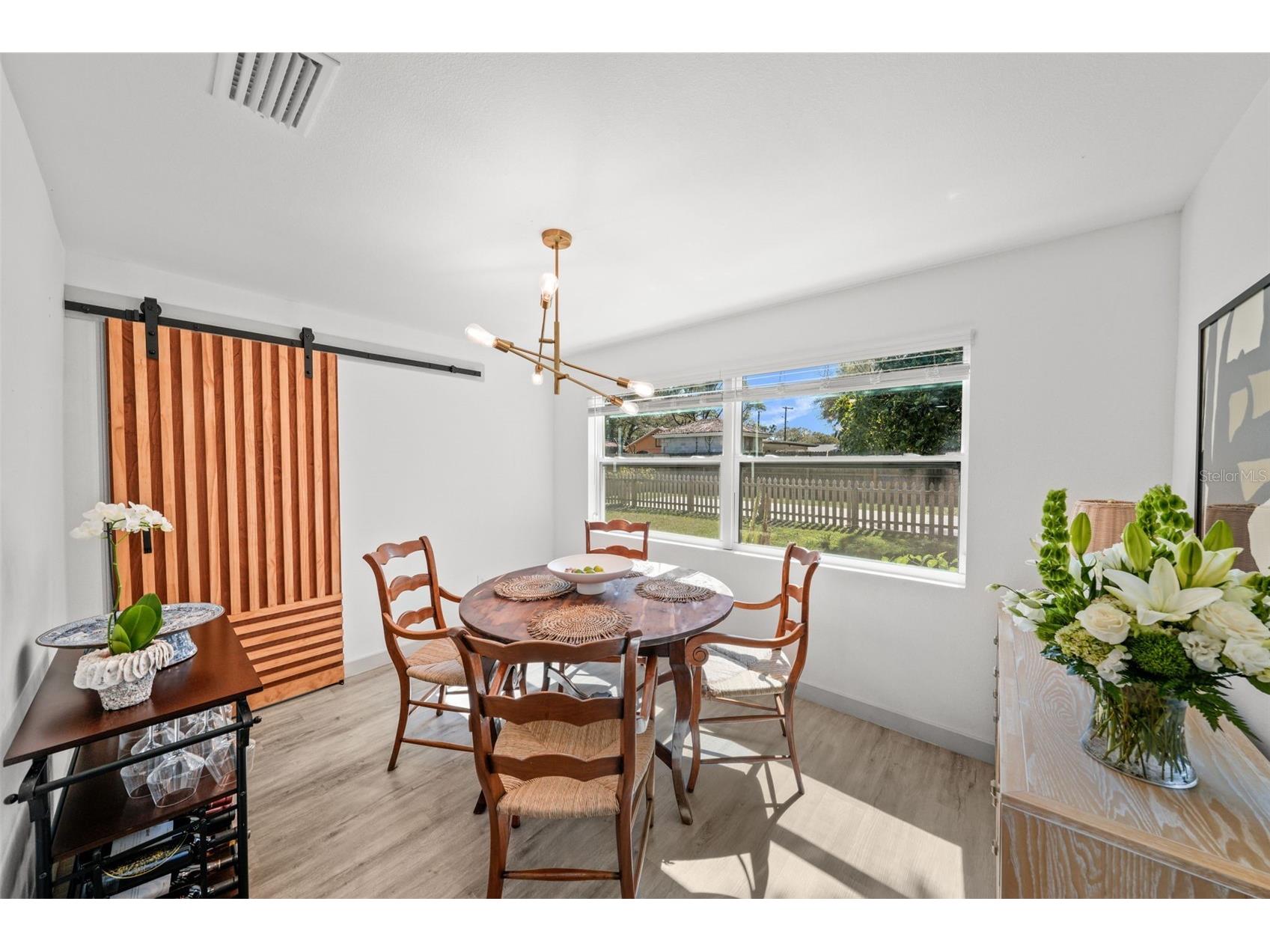 1801 E Knollwood Street Tampa FL 33610 TB8489520 image10