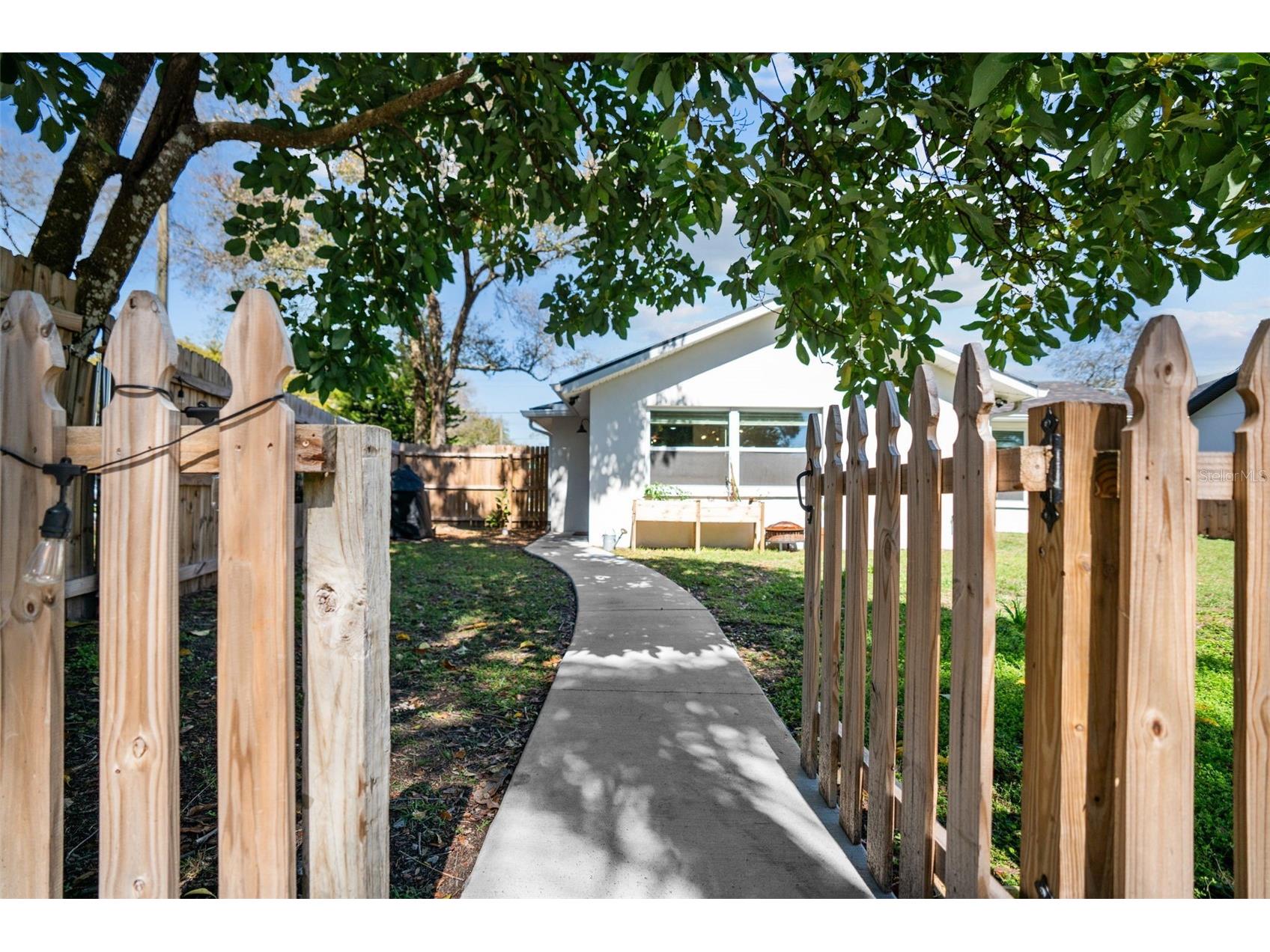 1801 E Knollwood Street Tampa FL 33610 TB8489520 image24