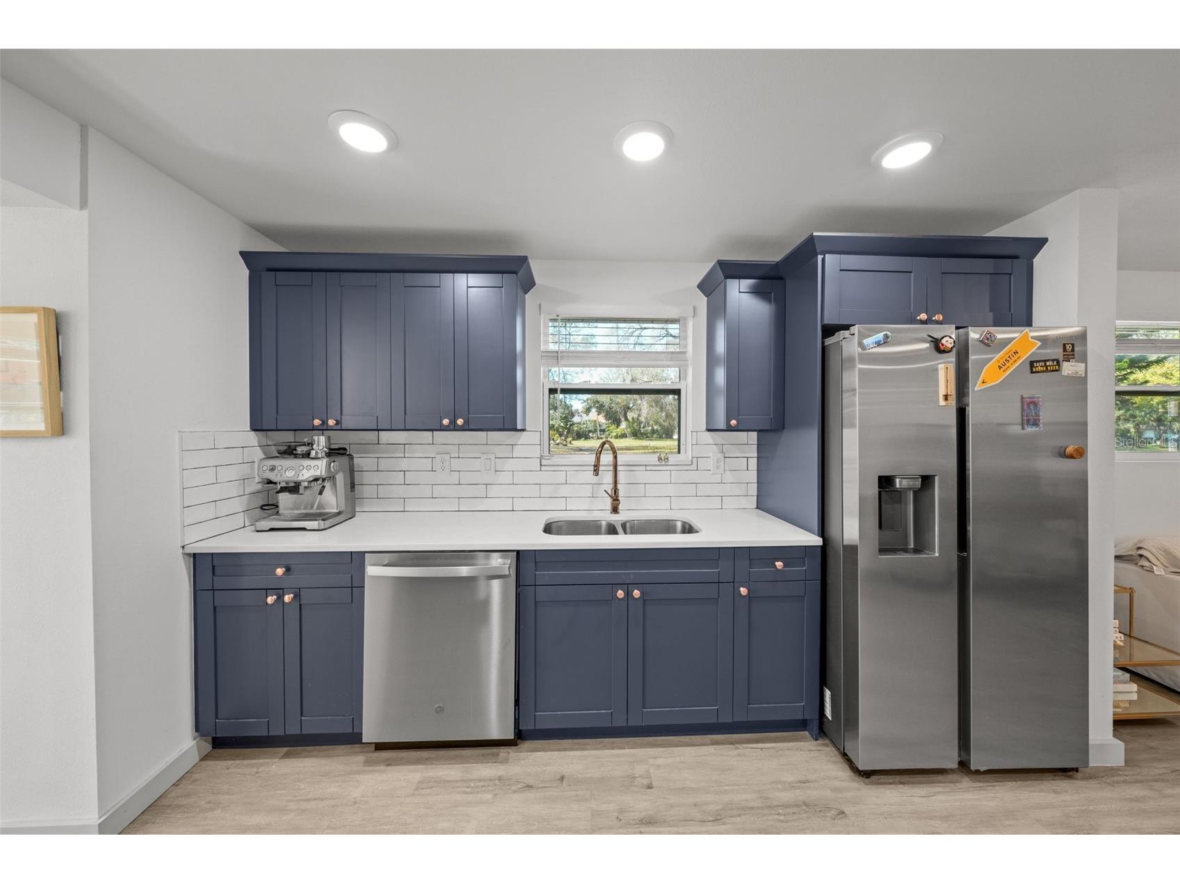 1801 E Knollwood Street Tampa FL 33610 TB8489520 image6