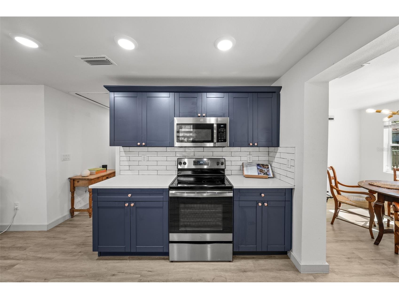 1801 E Knollwood Street Tampa FL 33610 TB8489520 image7