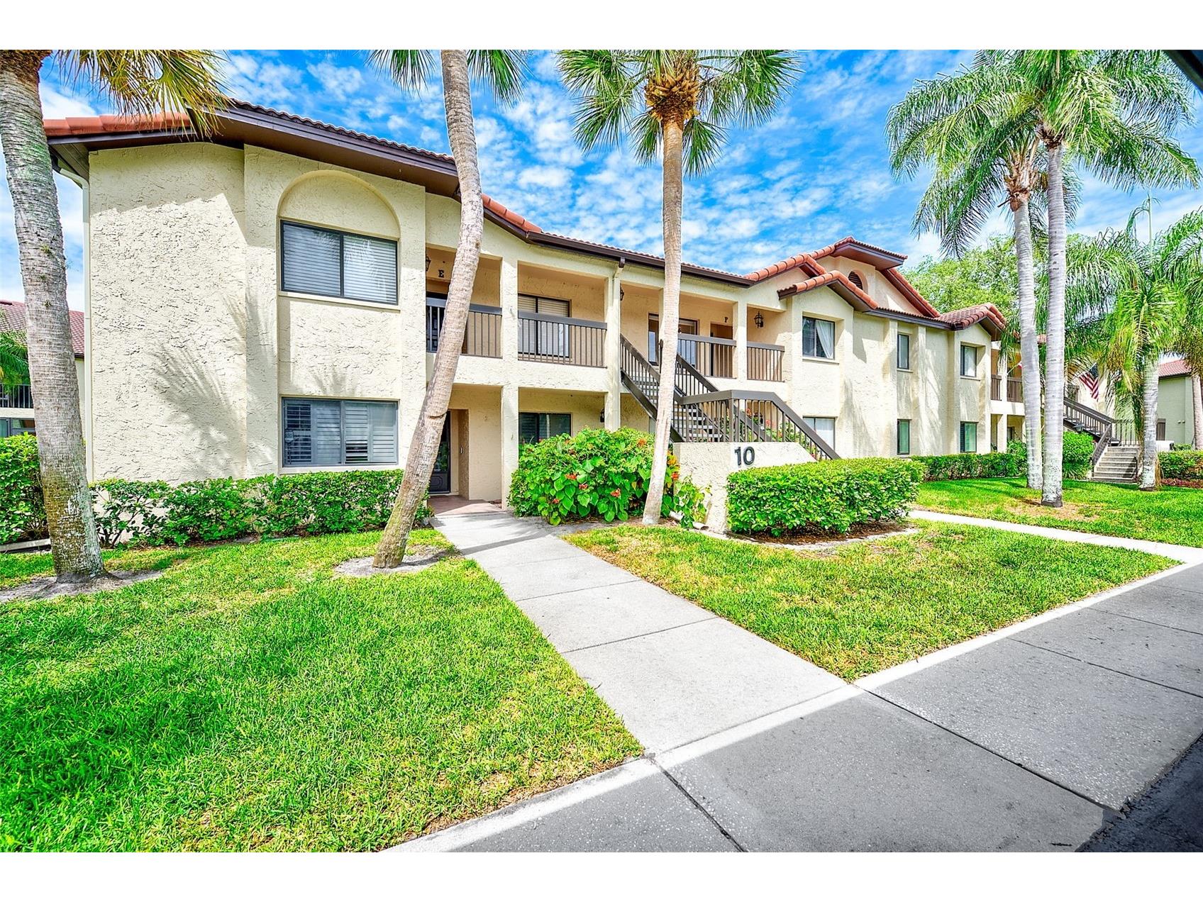 1801 E Lake Road #10F Palm Harbor FL 34685 TB8516544 image1
