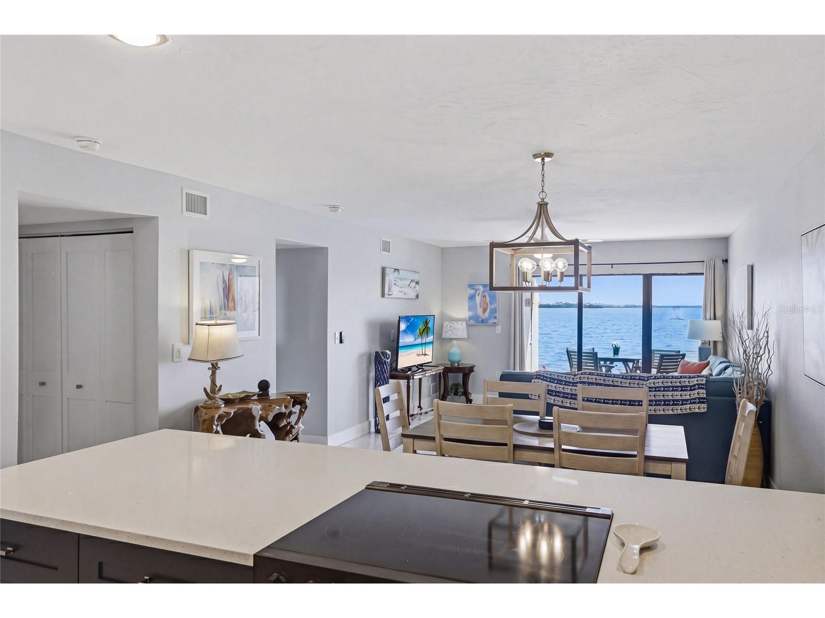 1801 Gulf Drive N #142 Bradenton Beach FL 34217 - ANNA MARIA SOUND A4688086 image10