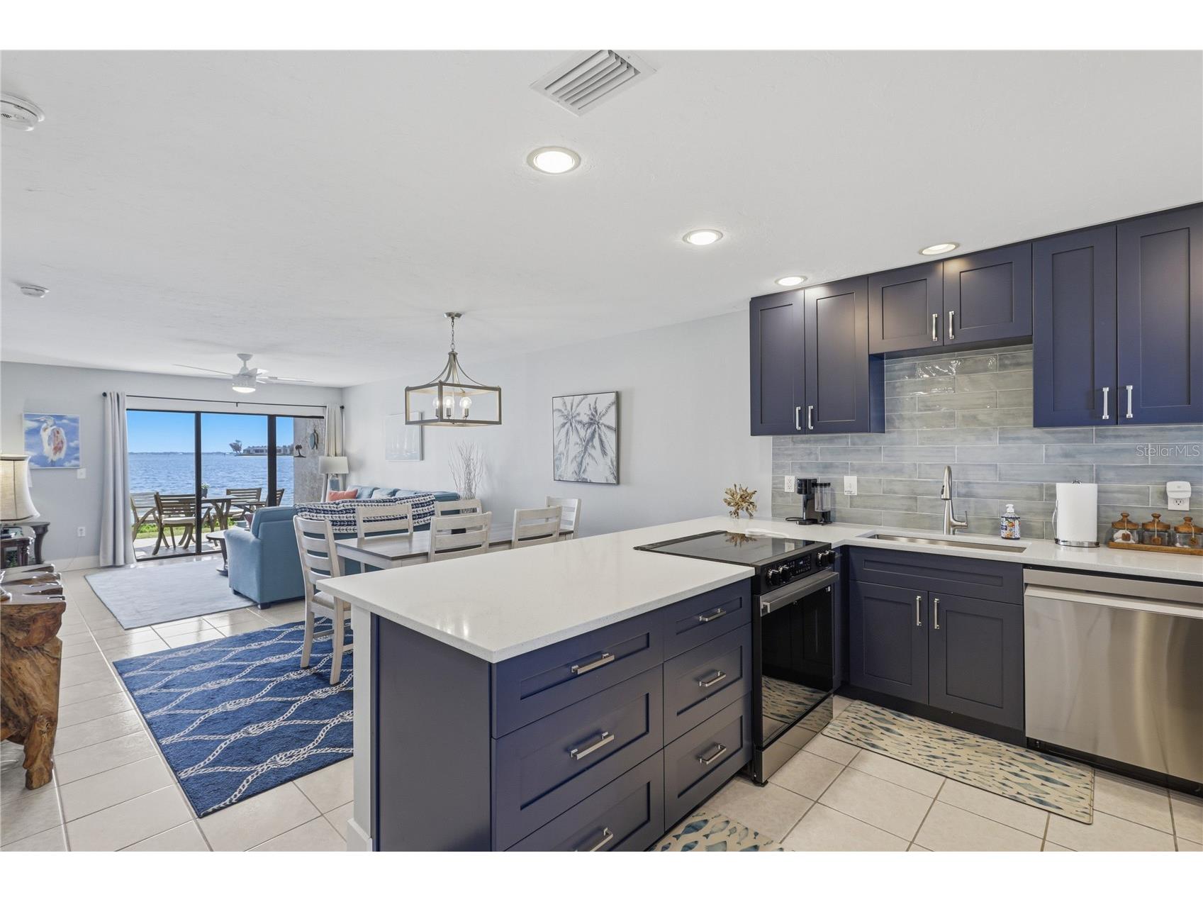 1801 Gulf Drive N #142 Bradenton Beach FL 34217 - ANNA MARIA SOUND A4688086 image11