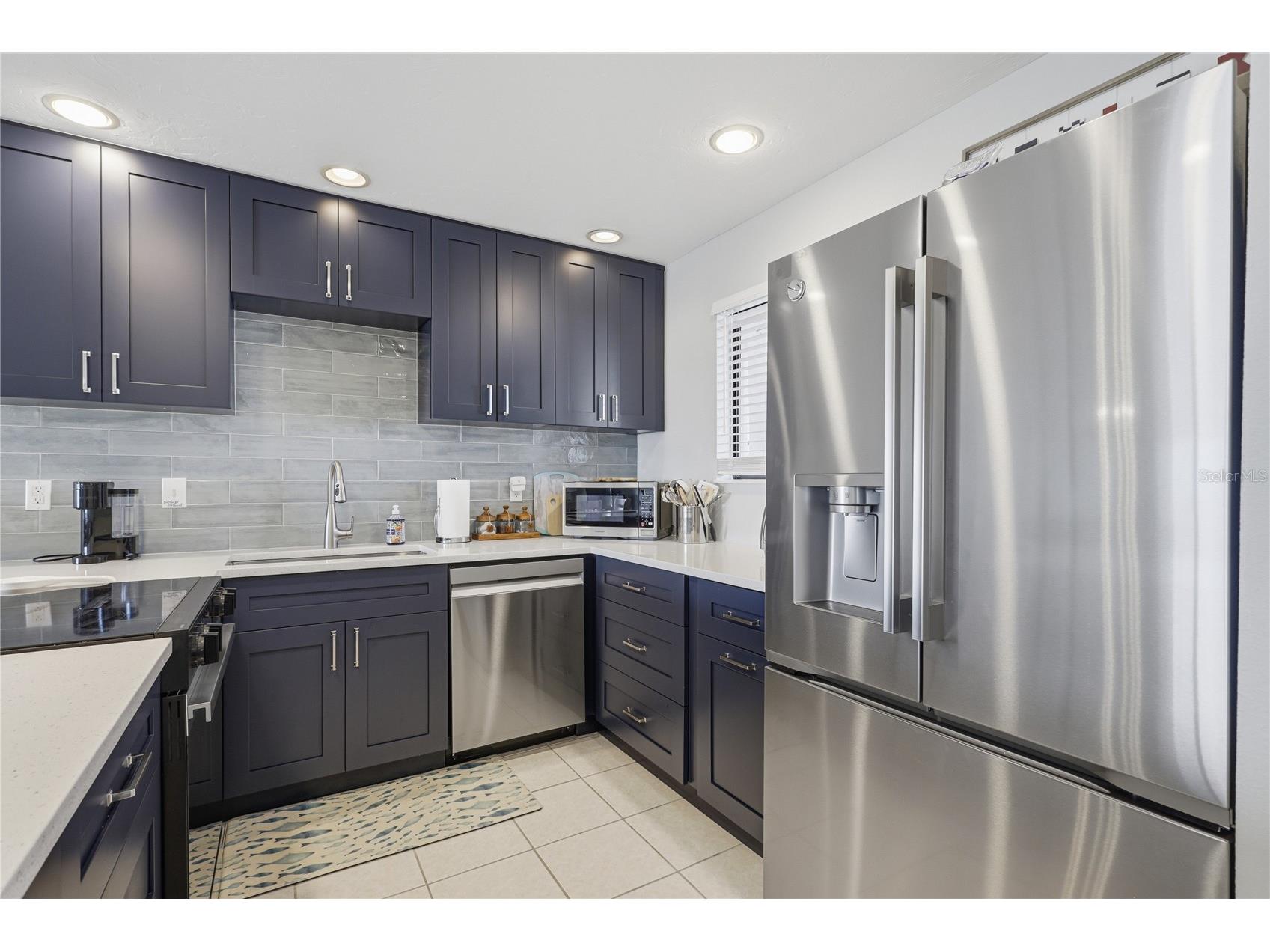 1801 Gulf Drive N #142 Bradenton Beach FL 34217 - ANNA MARIA SOUND A4688086 image12
