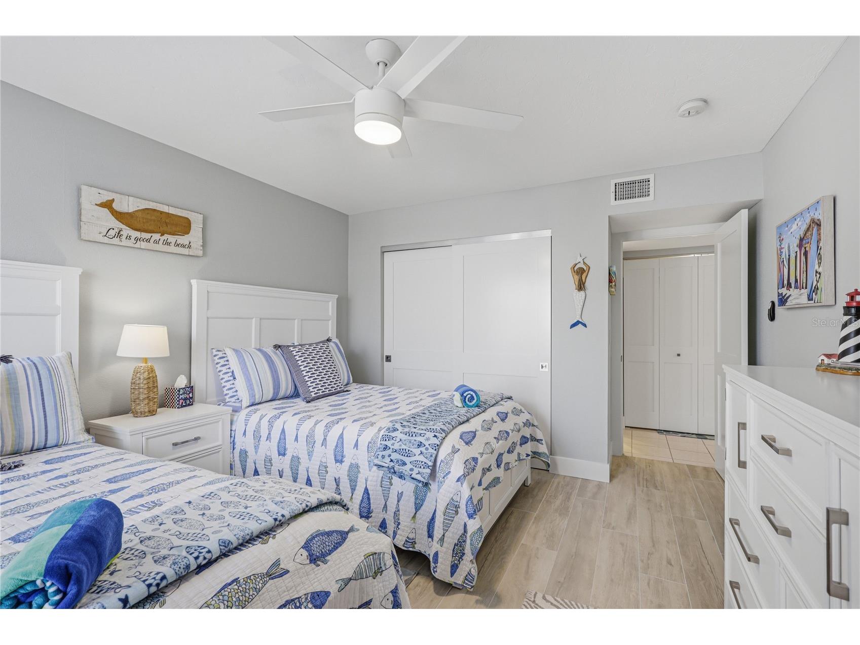 1801 Gulf Drive N #142 Bradenton Beach FL 34217 - ANNA MARIA SOUND A4688086 image21
