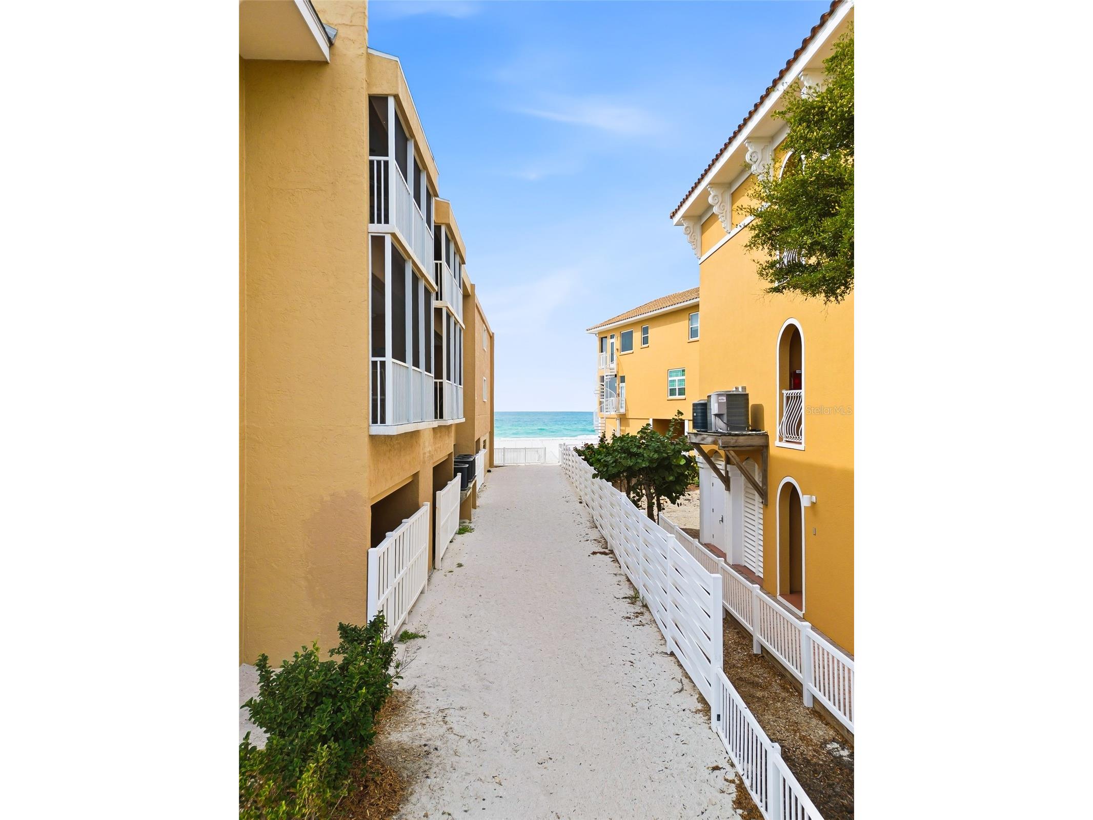 1801 Gulf Drive N #142 Bradenton Beach FL 34217 - ANNA MARIA SOUND A4688086 image37