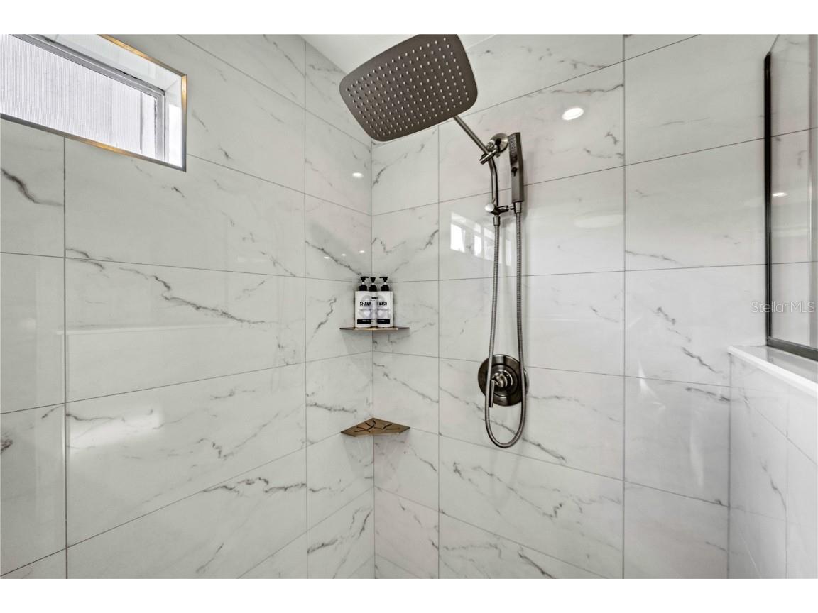 1801 Gulf Drive N #176 Bradenton Beach FL 34217 A4674901 image20