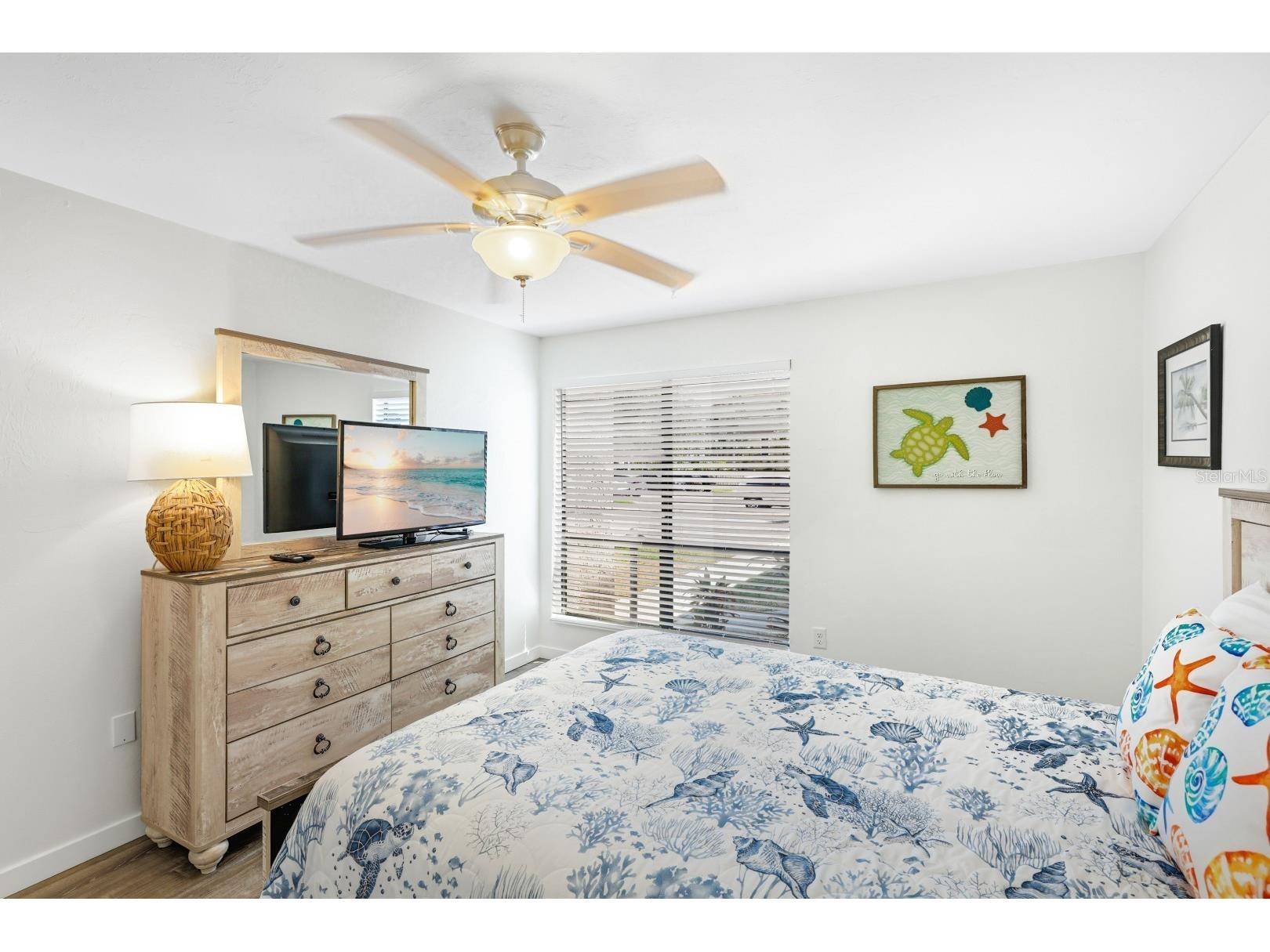 1801 Gulf Drive N #184 Bradenton Beach FL 34217 - ANNA MARIA SOUND / GULF OF MEX A4692755 image19