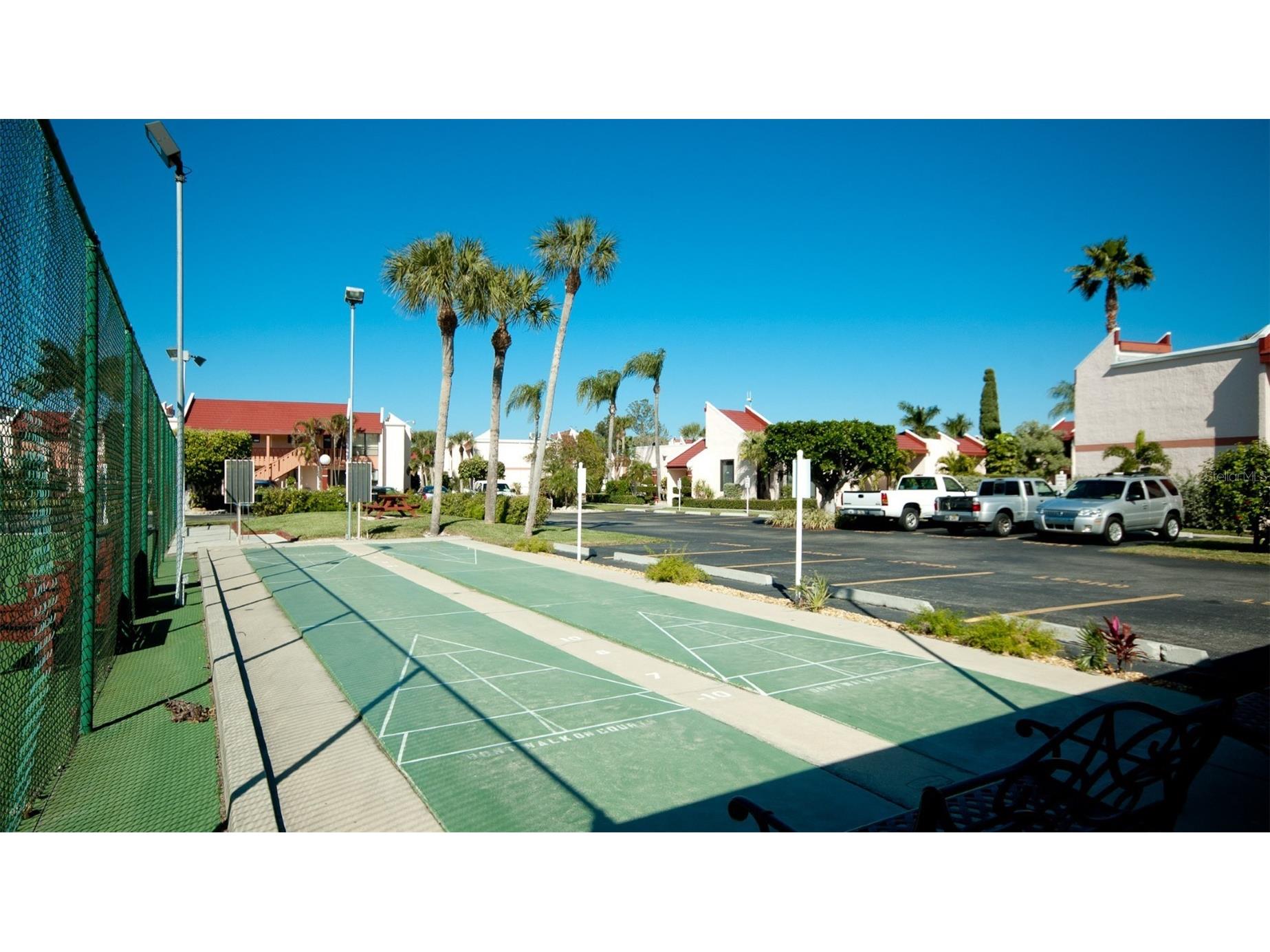 1801 Gulf Drive N #184 Bradenton Beach FL 34217 - ANNA MARIA SOUND / GULF OF MEX A4692755 image30