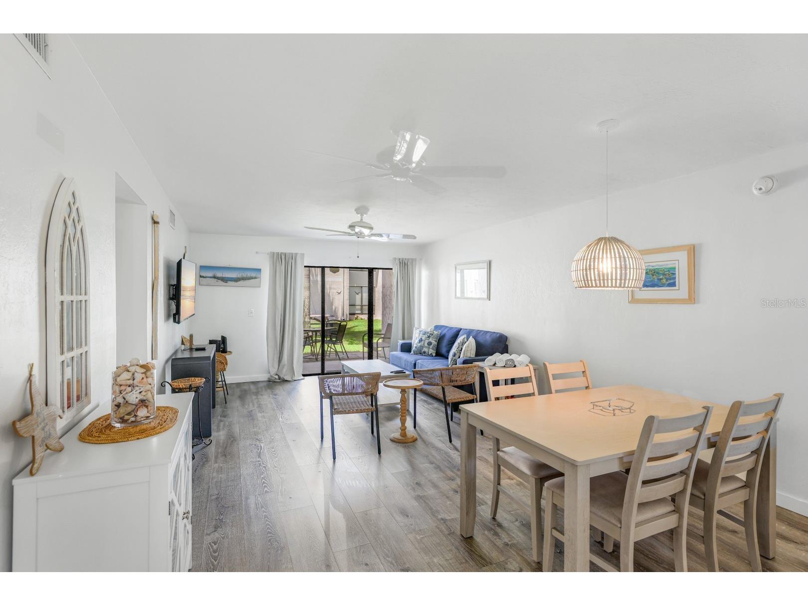 1801 Gulf Drive N #184 Bradenton Beach FL 34217 - ANNA MARIA SOUND / GULF OF MEX A4692755 image8