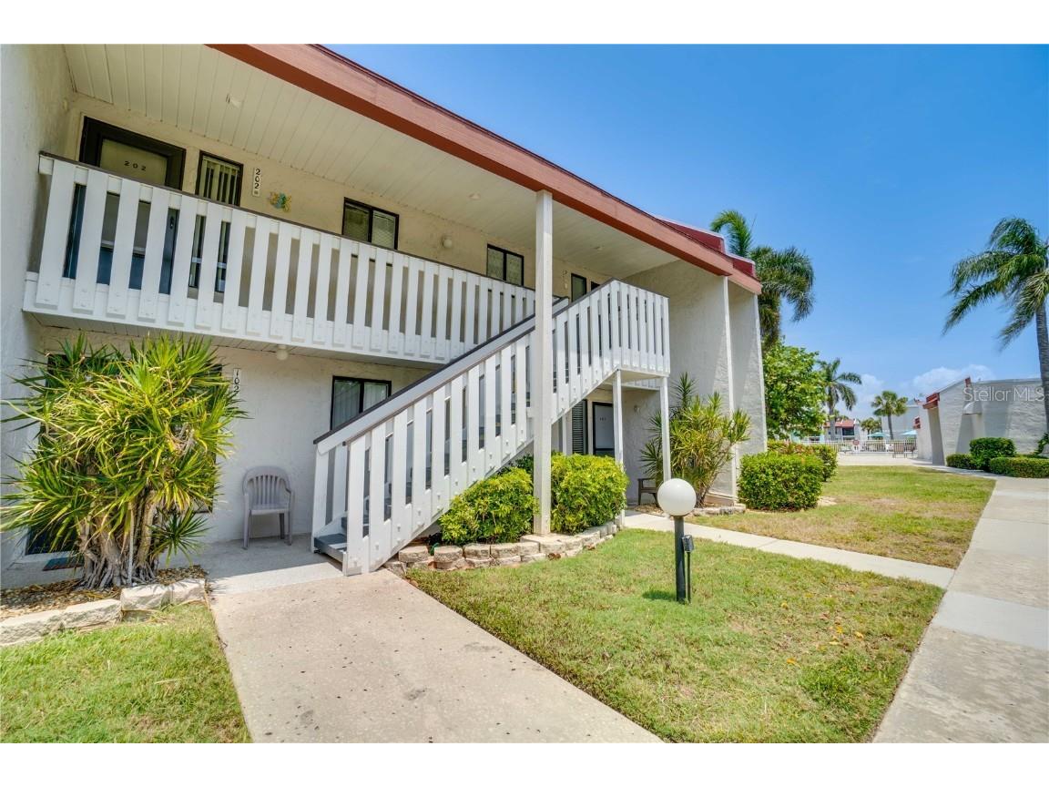 1801 Gulf Drive N #201 Bradenton Beach FL 34217 A4568533 image1