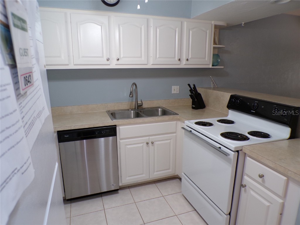 1801 Gulf Drive N #207 Bradenton Beach FL 34217 A4655408 image11