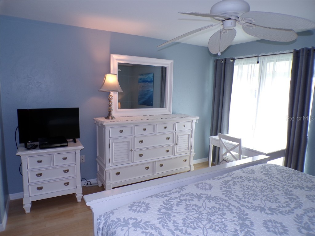 1801 Gulf Drive N #207 Bradenton Beach FL 34217 A4655408 image16