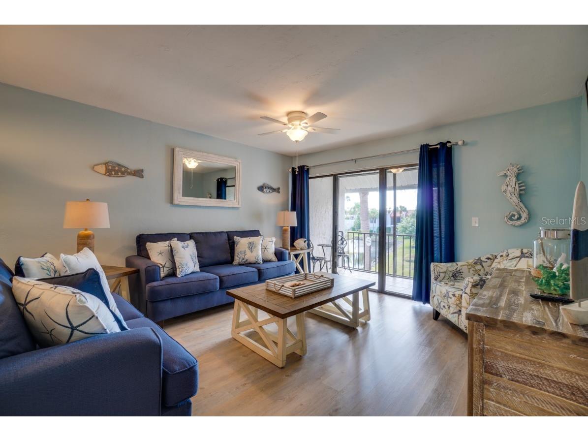 1801 Gulf Drive N #211 Bradenton Beach FL 34217 A4678617 image2