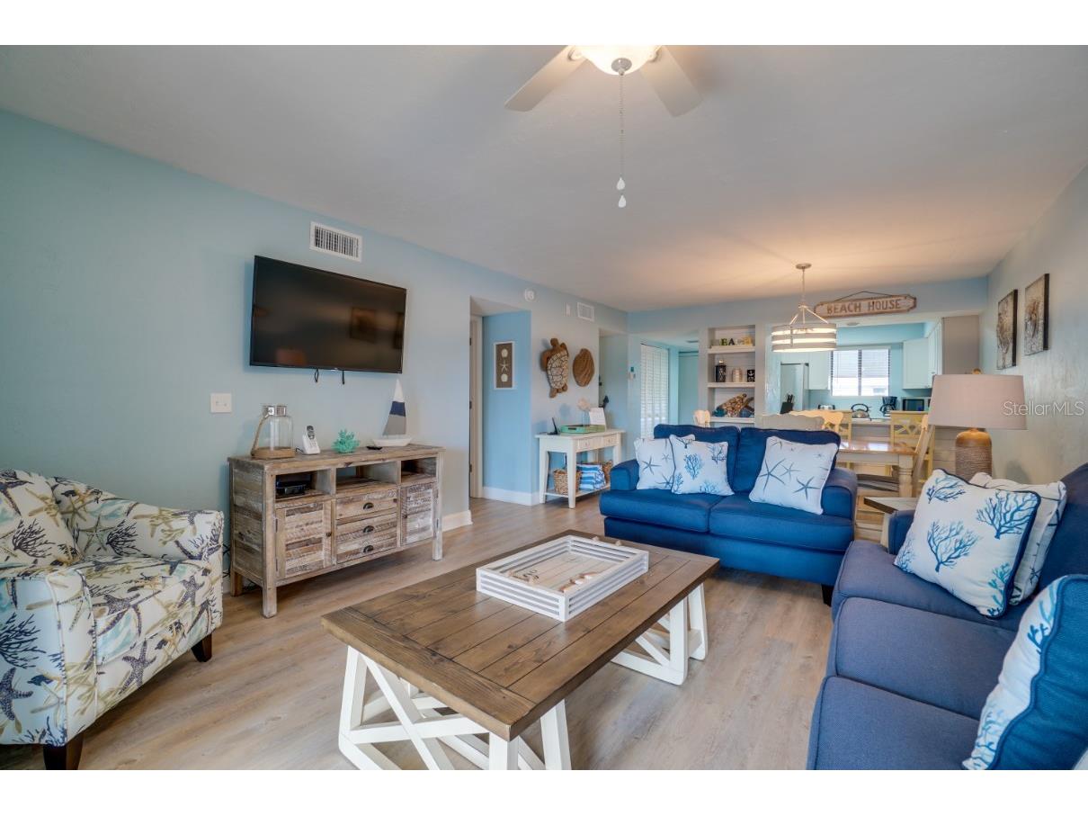 1801 Gulf Drive N #211 Bradenton Beach FL 34217 A4678617 image4